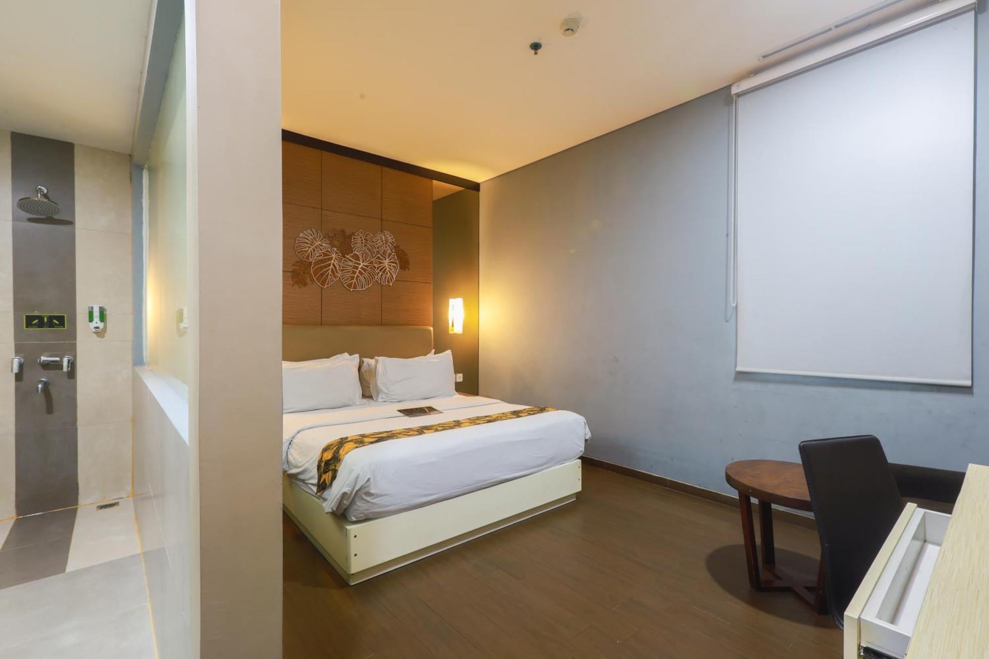 Terraz Tree Hotel Jakarta Exterior foto
